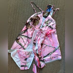 Legendary two-piece pajama set.